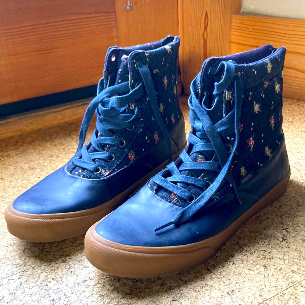 Never Worn. - image 1